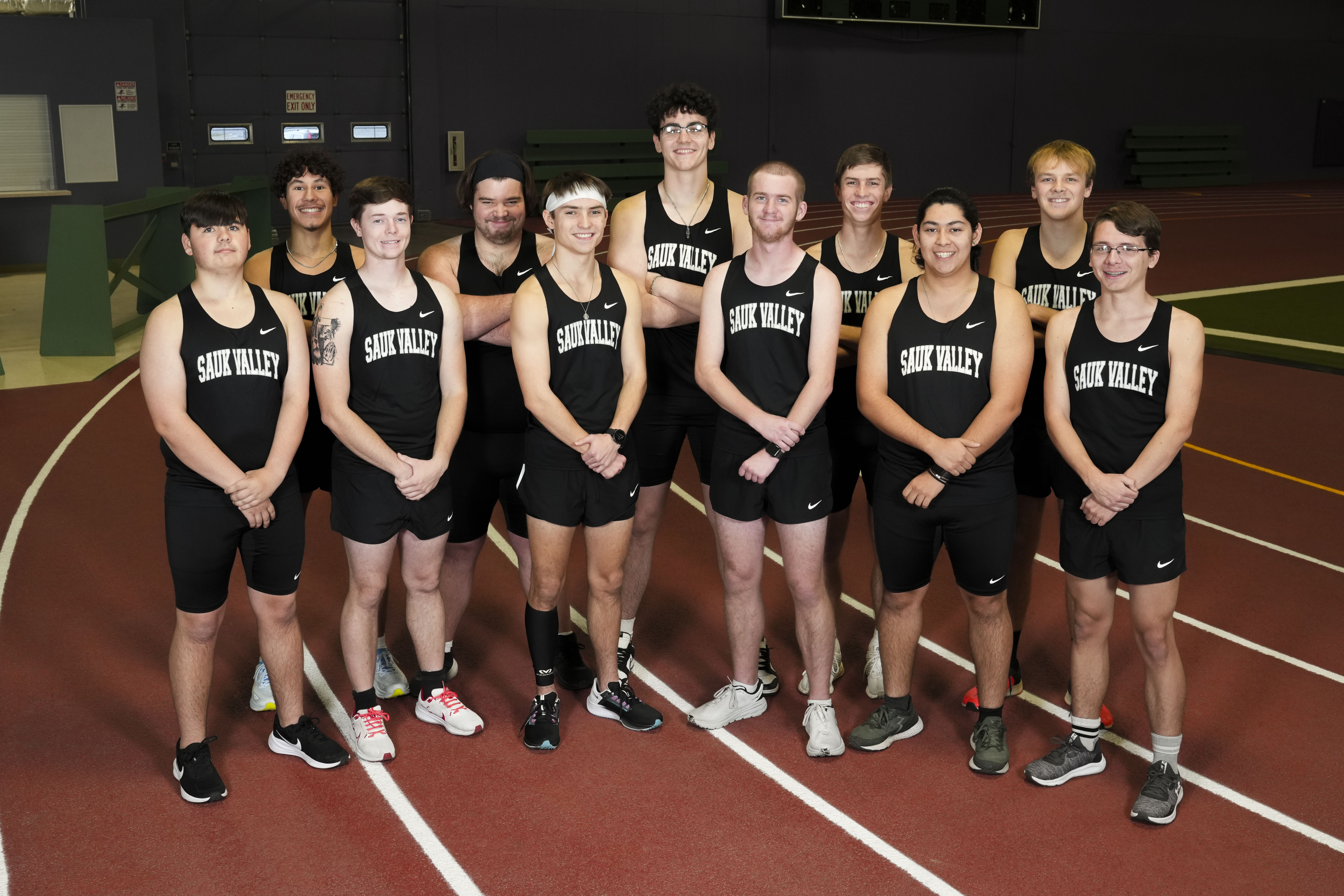 2023-24 Mens Track Team